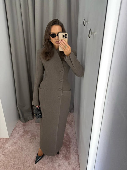 Elegância de Alto Padrão 2025 – Casaco Feminino Longo com Cintura Marcada