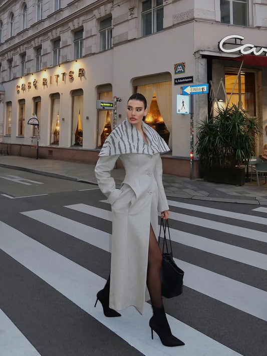 Alto Luxo – Casaco Longo com Caimento Elegante