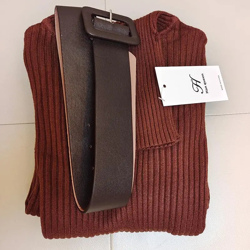 Vestido Midi Gola alta com cinto